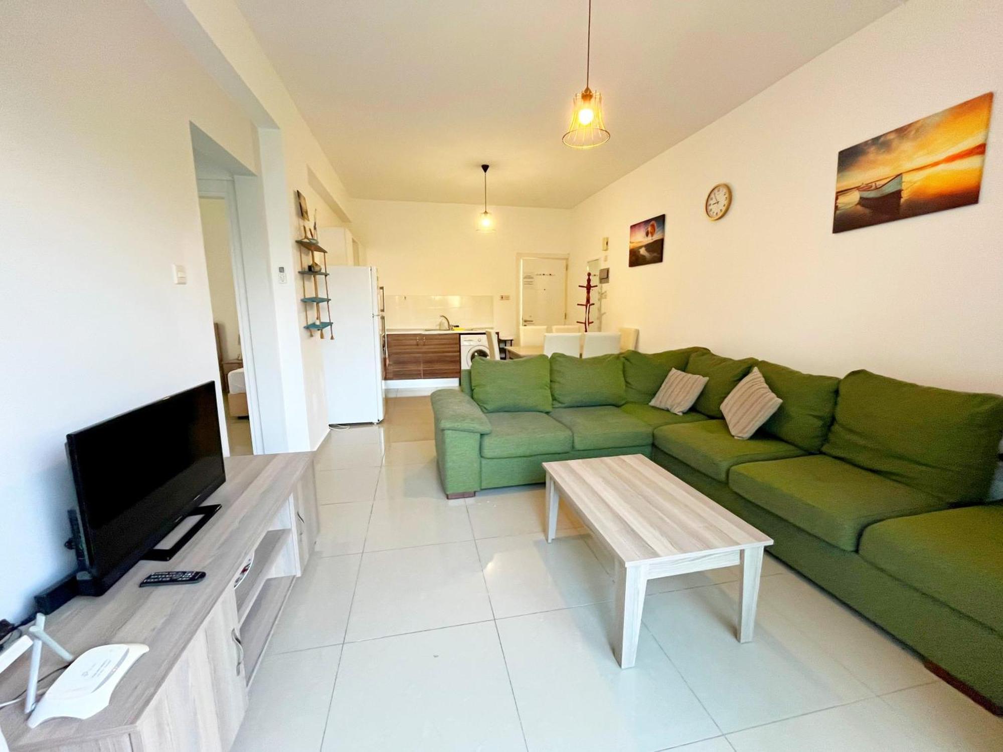 Quitet Two Bedroom Apartment With Private Garden Lukomorye D2 Karavas  Ngoại thất bức ảnh