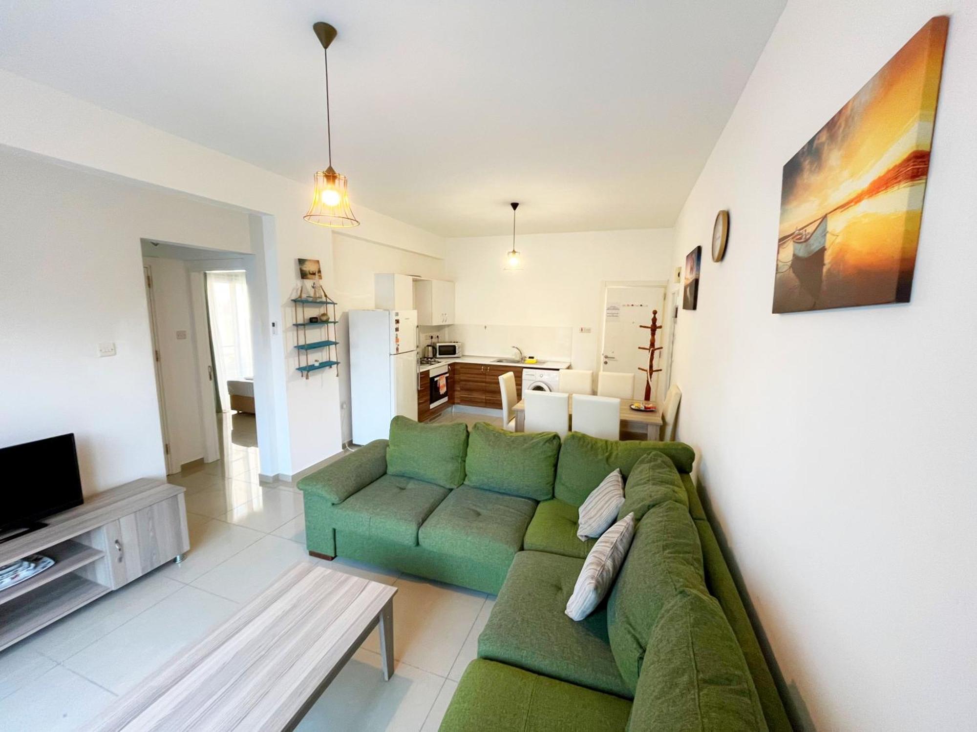 Quitet Two Bedroom Apartment With Private Garden Lukomorye D2 Karavas  Ngoại thất bức ảnh